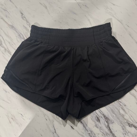 Lululemon Speed Up Shorts 2.5” Mid Rise Black Lined Running Athletic Women’s  6 - Picture 1 of 8